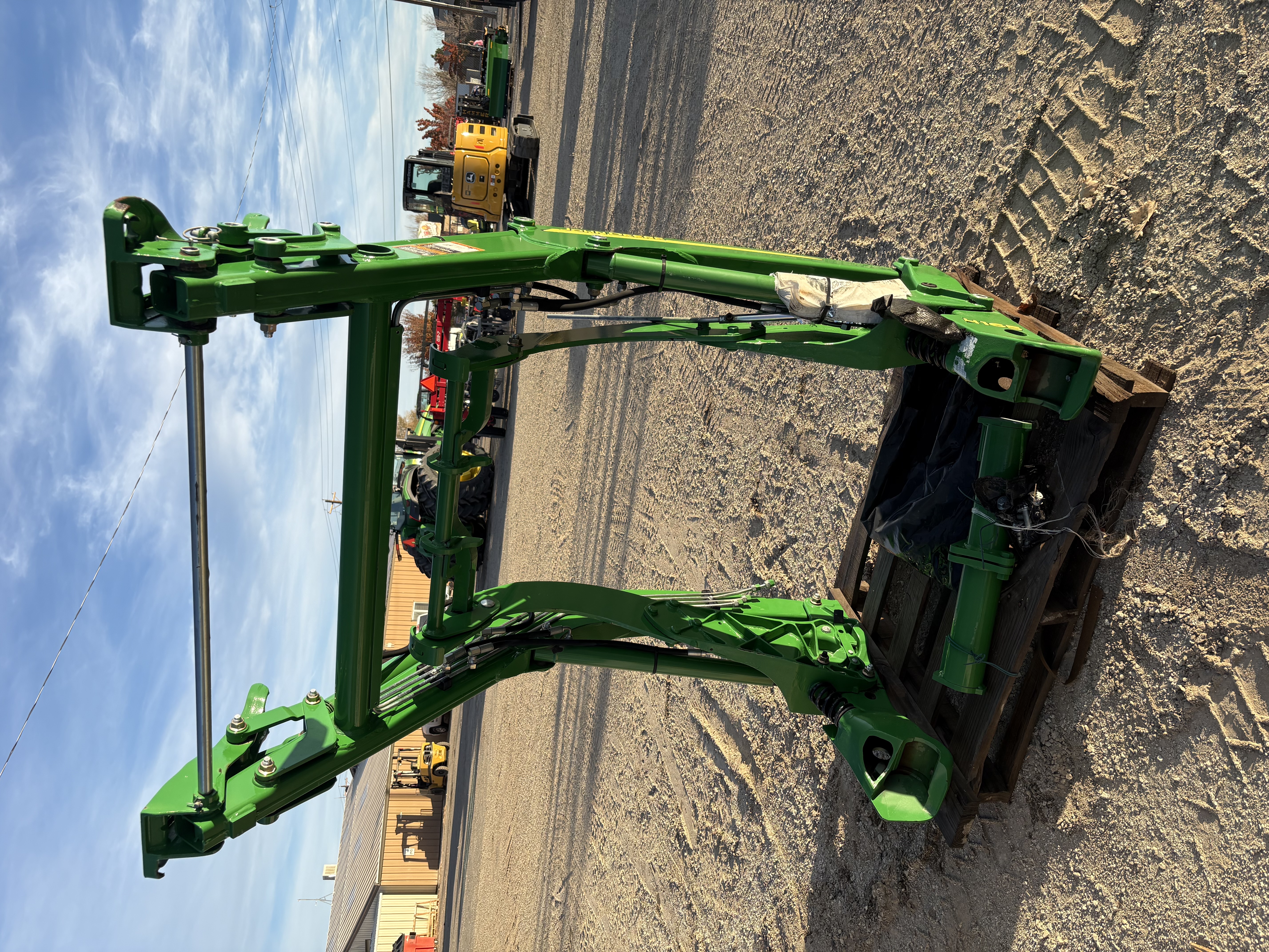 2017 John Deere H165