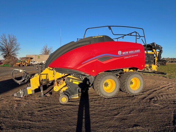 2023 New Holland 340+