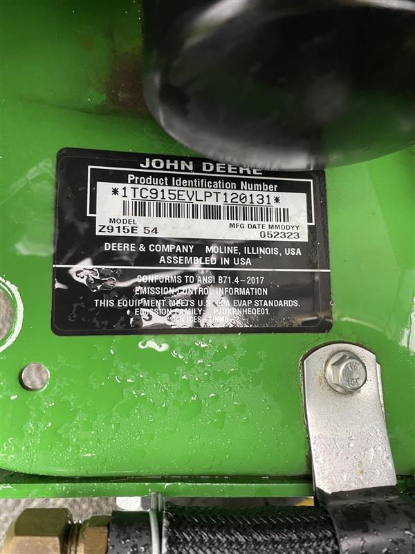 2023 John Deere Z915E