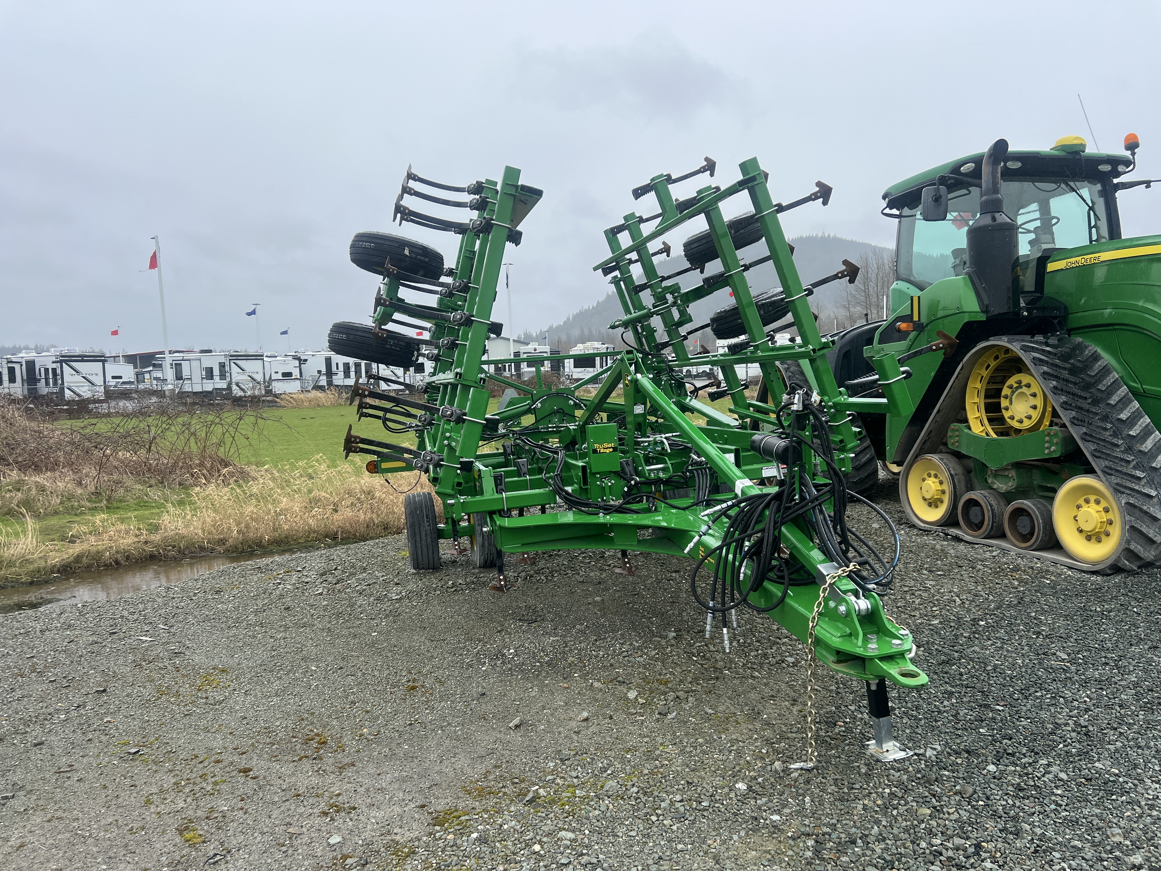 2023 John Deere 2230LL