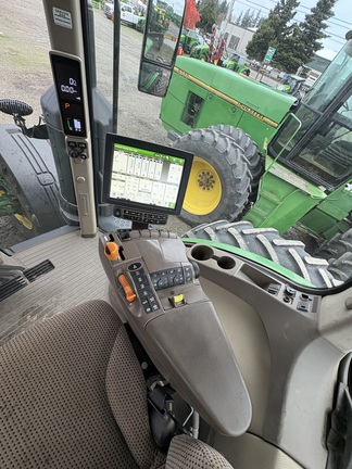 2019 John Deere 8370R