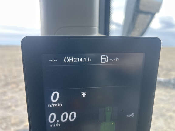 2025 John Deere 7R270