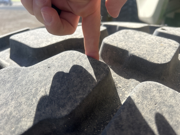 2025 John Deere S7 800