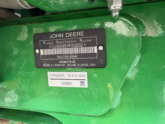 2022 John Deere 4044R