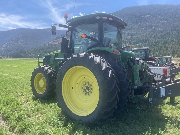 2014 John Deere 7230R