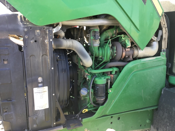 2016 John Deere 6130M