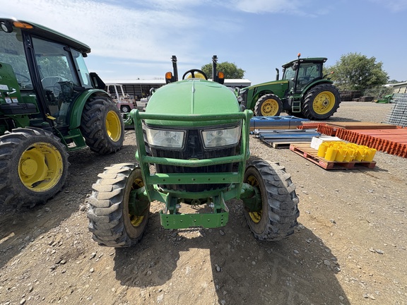2023 John Deere 4052R