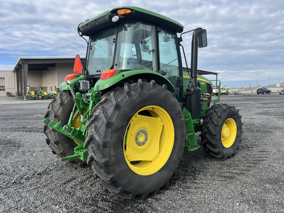 2023 John Deere 6135E