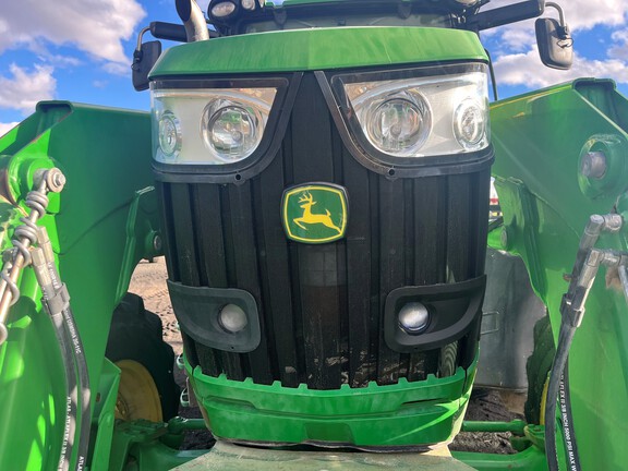 2013 John Deere 6170R