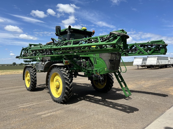 2020 John Deere R4038