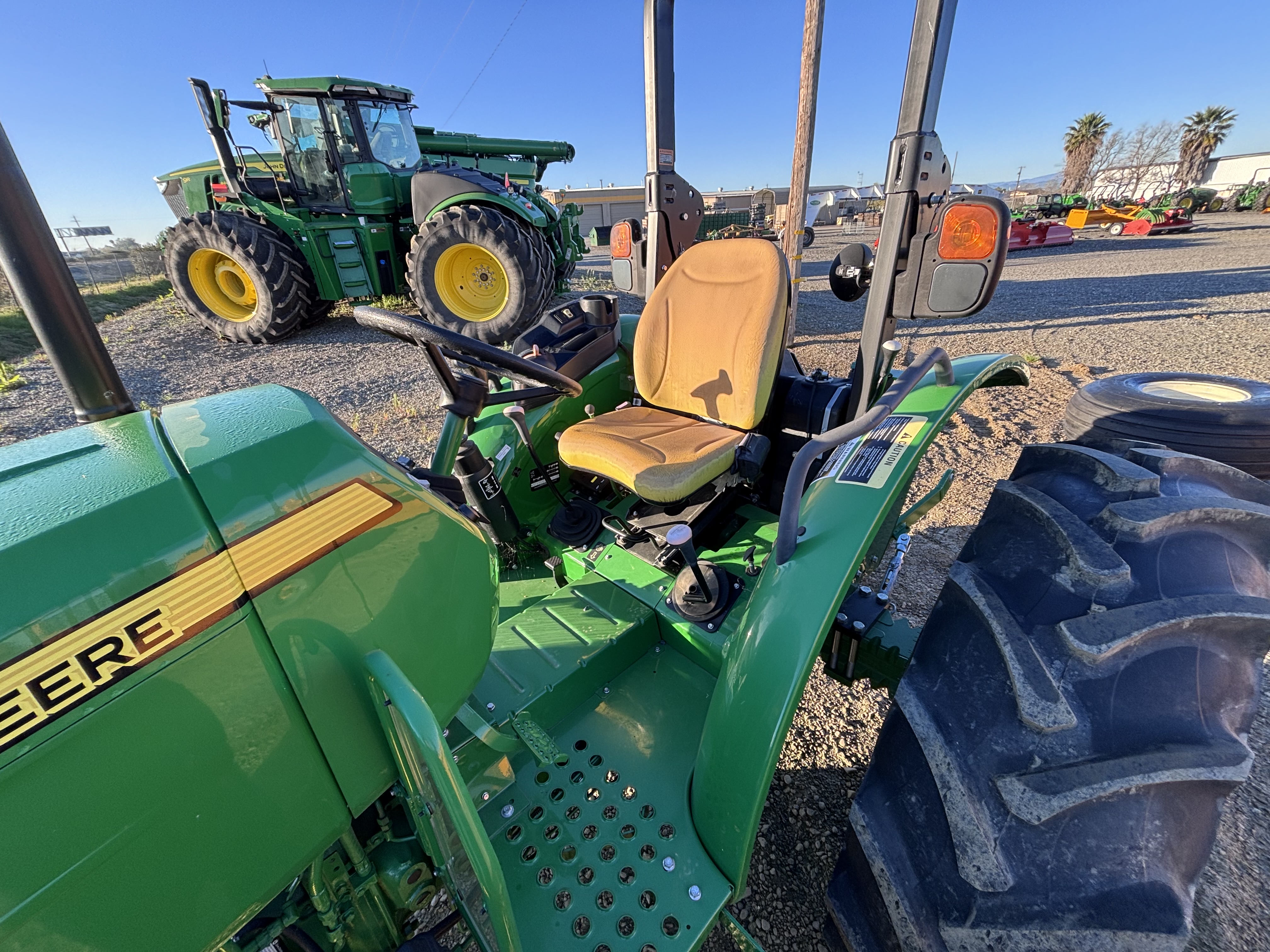 2022 John Deere 5045E