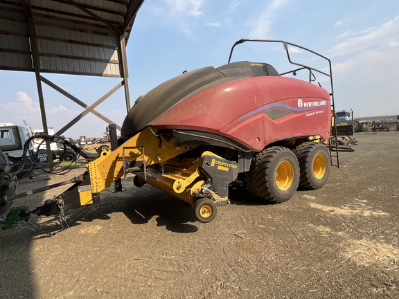 2023 New Holland 340+