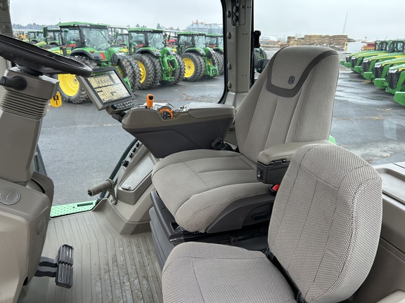 2023 John Deere 8R310