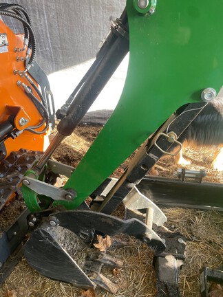 2021 John Deere 370B