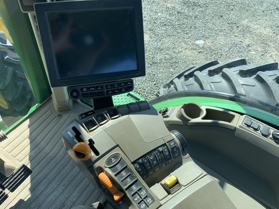2021 John Deere 8R370
