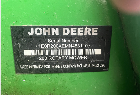 2021 John Deere R200