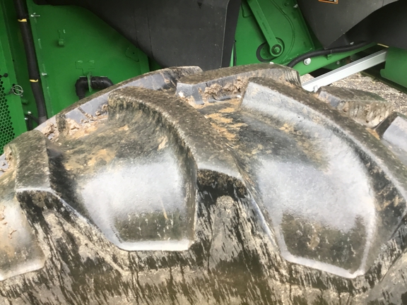 2025 John Deere S7700