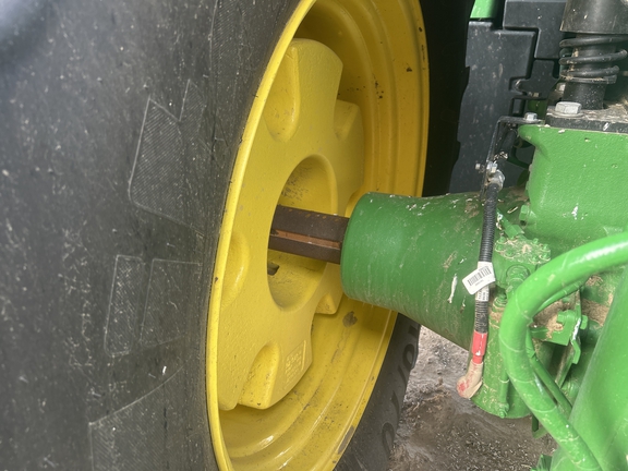 2025 John Deere 7R270