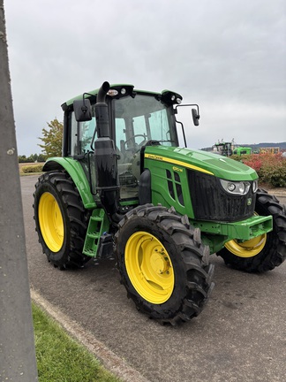 2022 John Deere 6110
