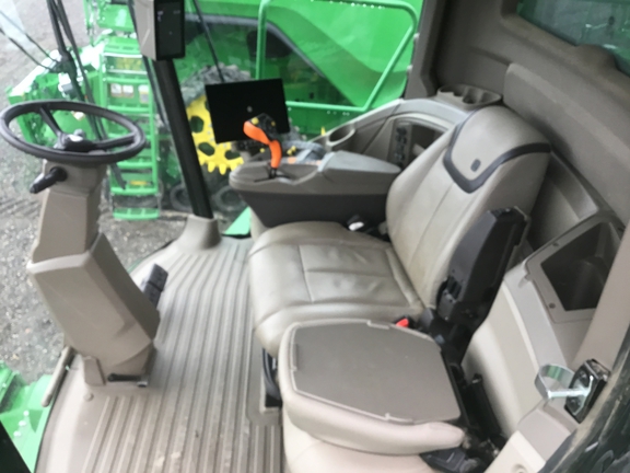 2025 John Deere S7700