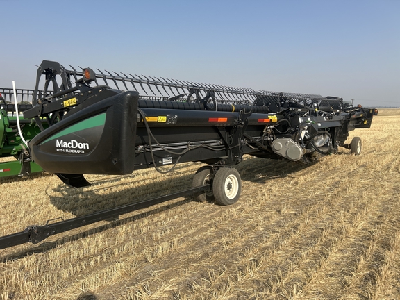 2016 Macdon FD75