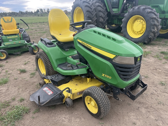 2019 John Deere X590