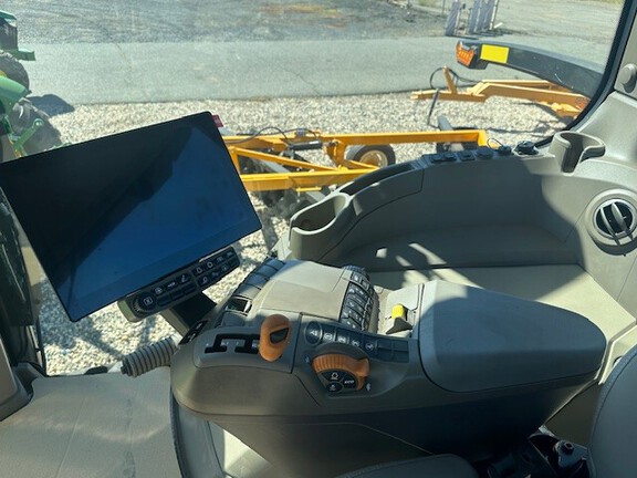 2024 John Deere 8RT370