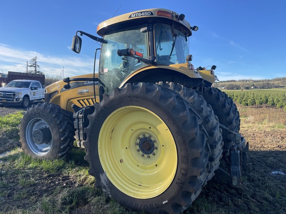 2012 Challenger MT645D