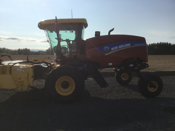 2021 New Holland SR260
