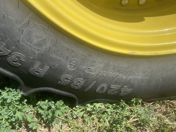 2014 John Deere 7230R