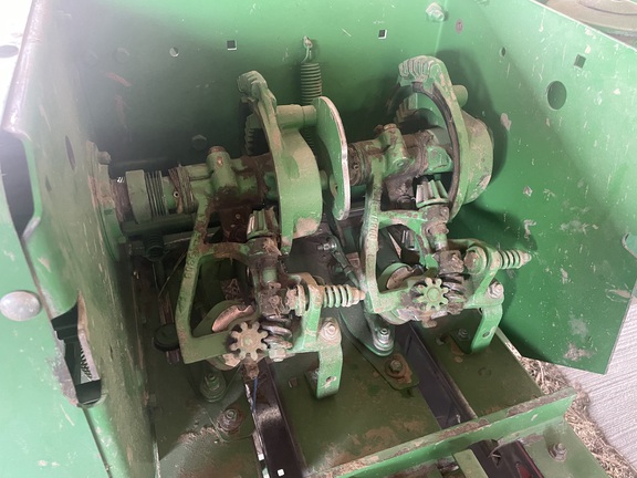 2007 John Deere 348