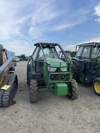 2014 John Deere 6125M