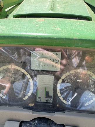 2020 John Deere 6120M