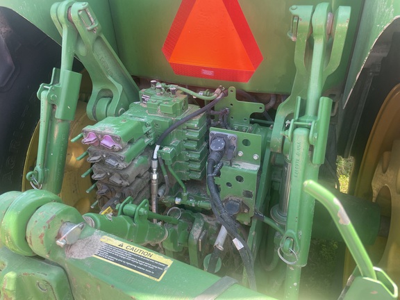2014 John Deere 7230R