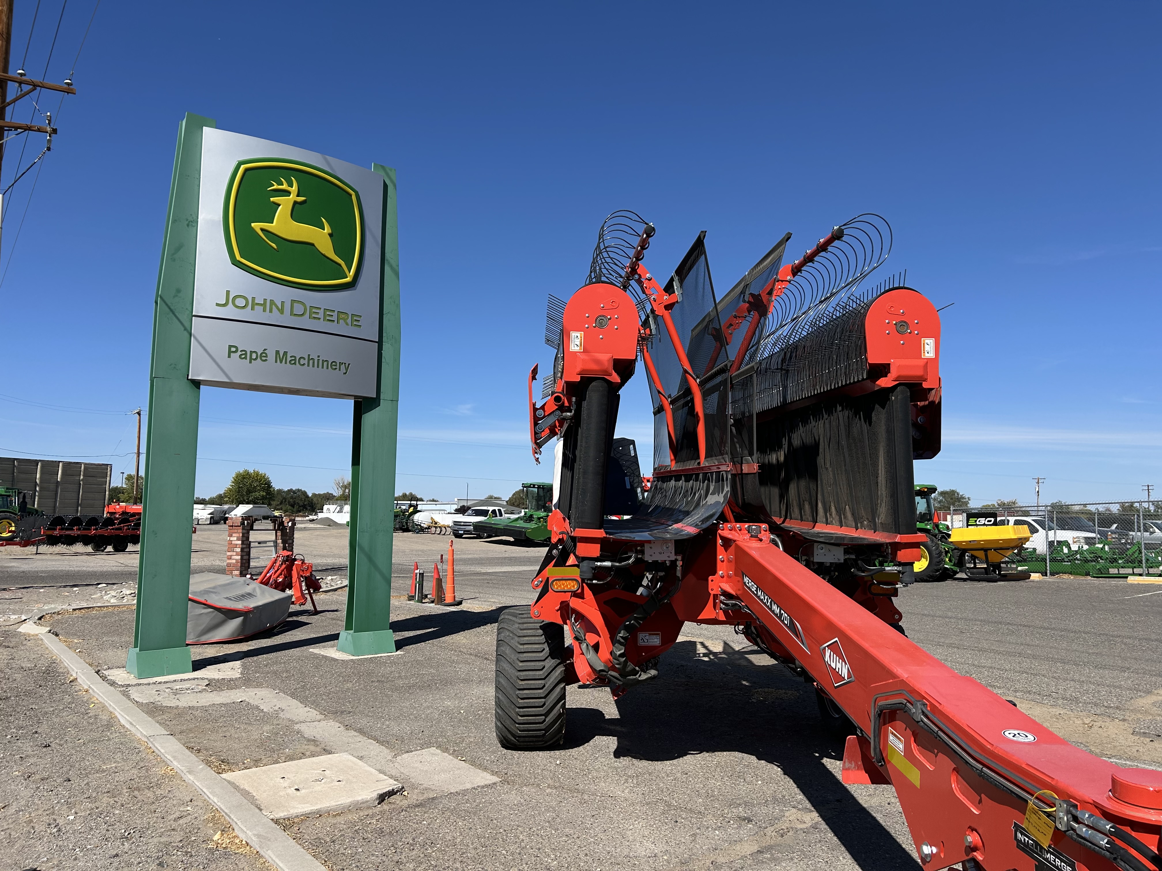 2024 Kuhn MM701