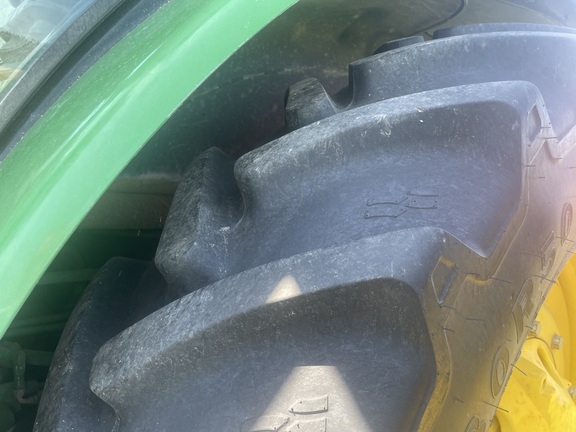 2014 John Deere 7230R