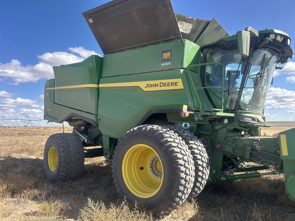 2025 John Deere S7 800
