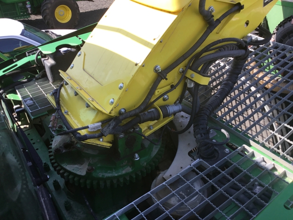 2022 John Deere 9900