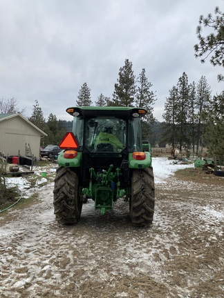 2023 John Deere 5075E