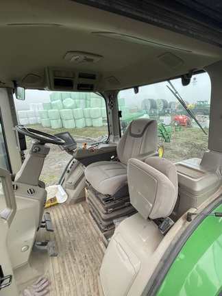 2021 John Deere 7R230