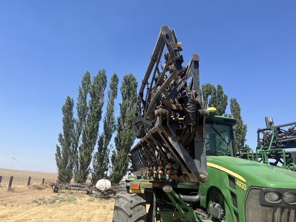2007 John Deere 4930