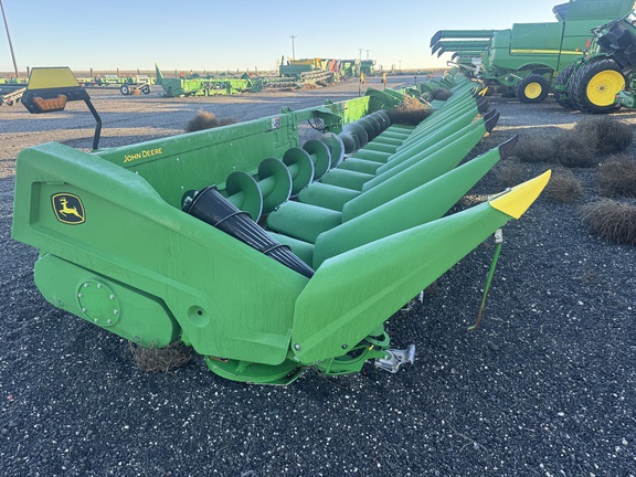 2025 John Deere CR12
