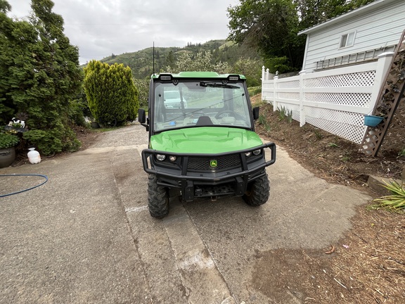 2022 John Deere 835R