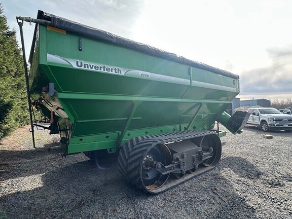 2011 Unverferth 1110