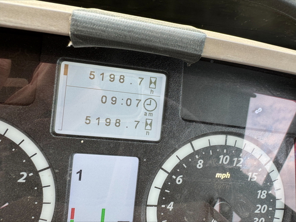 2018 John Deere 6130ML