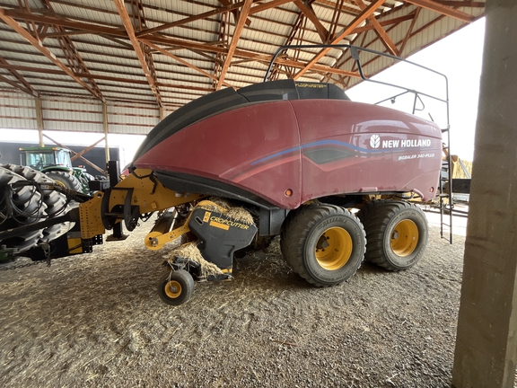 2023 New Holland 340+