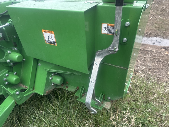 2025 John Deere W260R