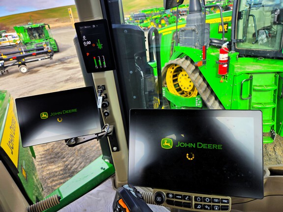 2025 John Deere 8RT410