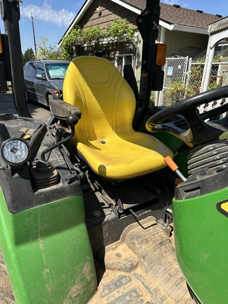 2018 John Deere 2032R