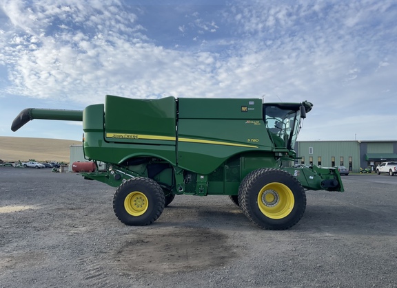 2021 John Deere S780